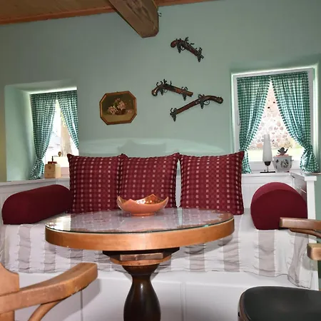 In Damgarten, Cleaning Included Apartment *