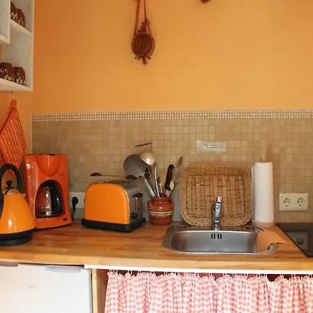 In Damgarten, Cleaning Included Apartment *